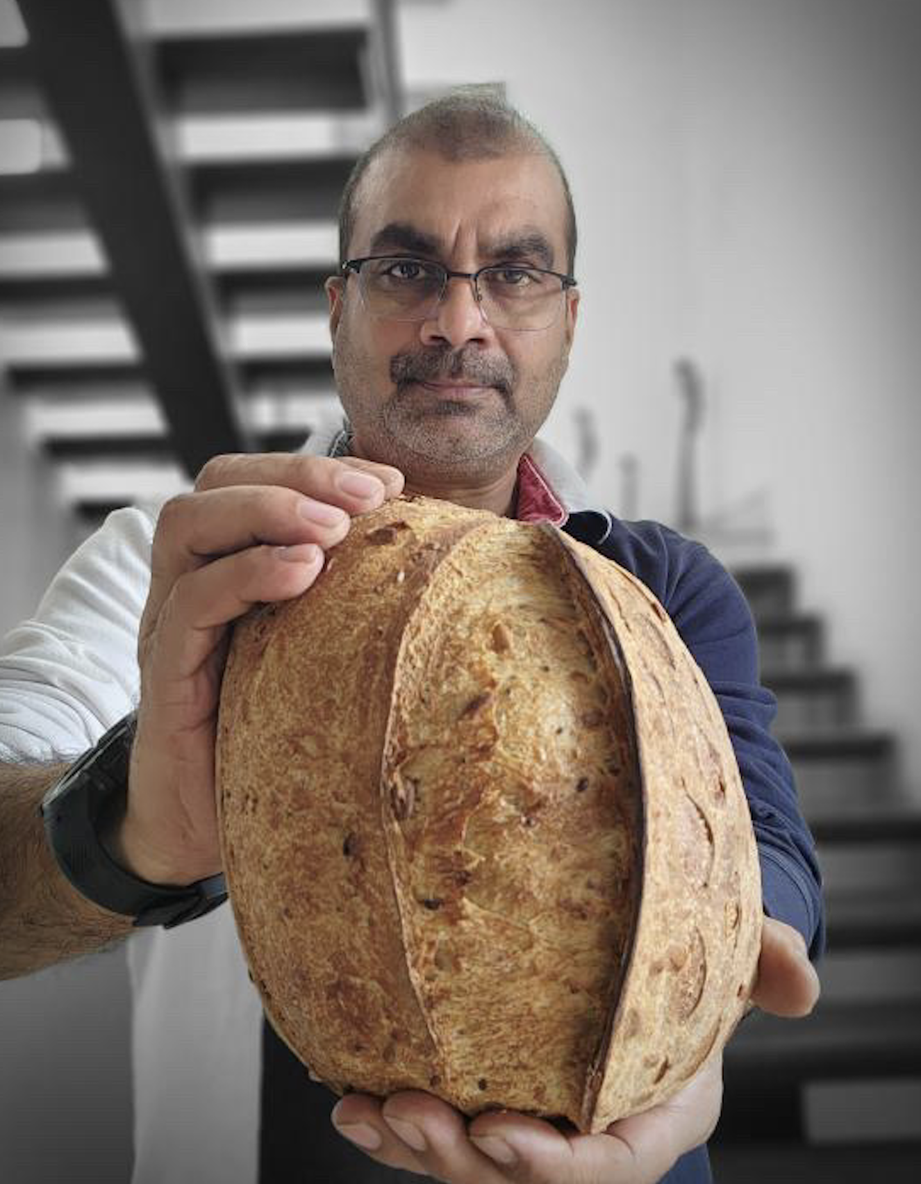 sourdough bread influencer India Rohit from @rbfoodboard Instagram social media buy handmade wood sourdough scoring lames for sale online 64329