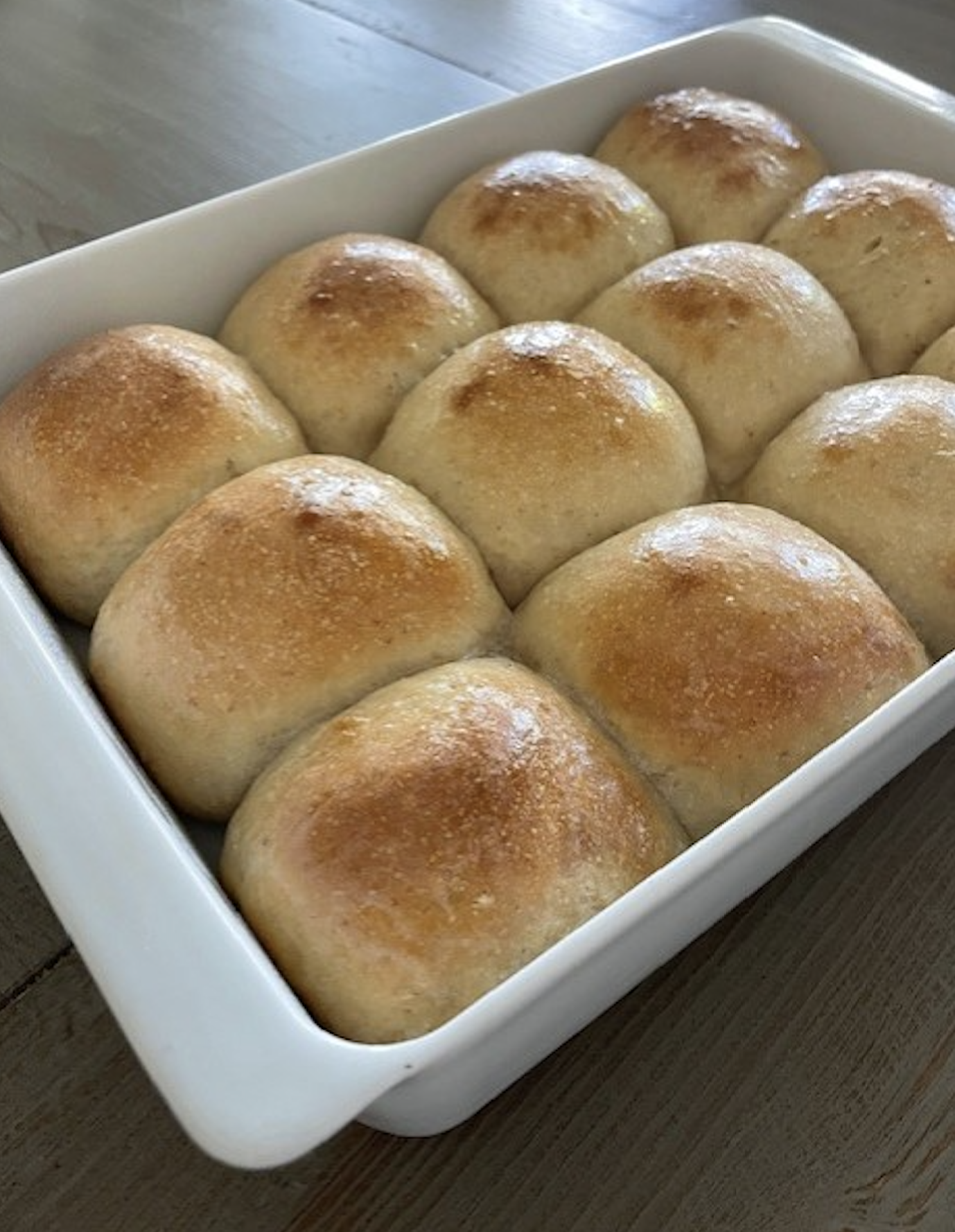 sourdough bread social media instagram influencer from Mesa Arizona United States Kitchen Britt 13