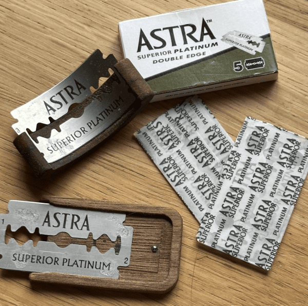 buy astra razor blades 5 pack online in canada for sourdough bread scoring titanium coated stainless steel highest quality best prices